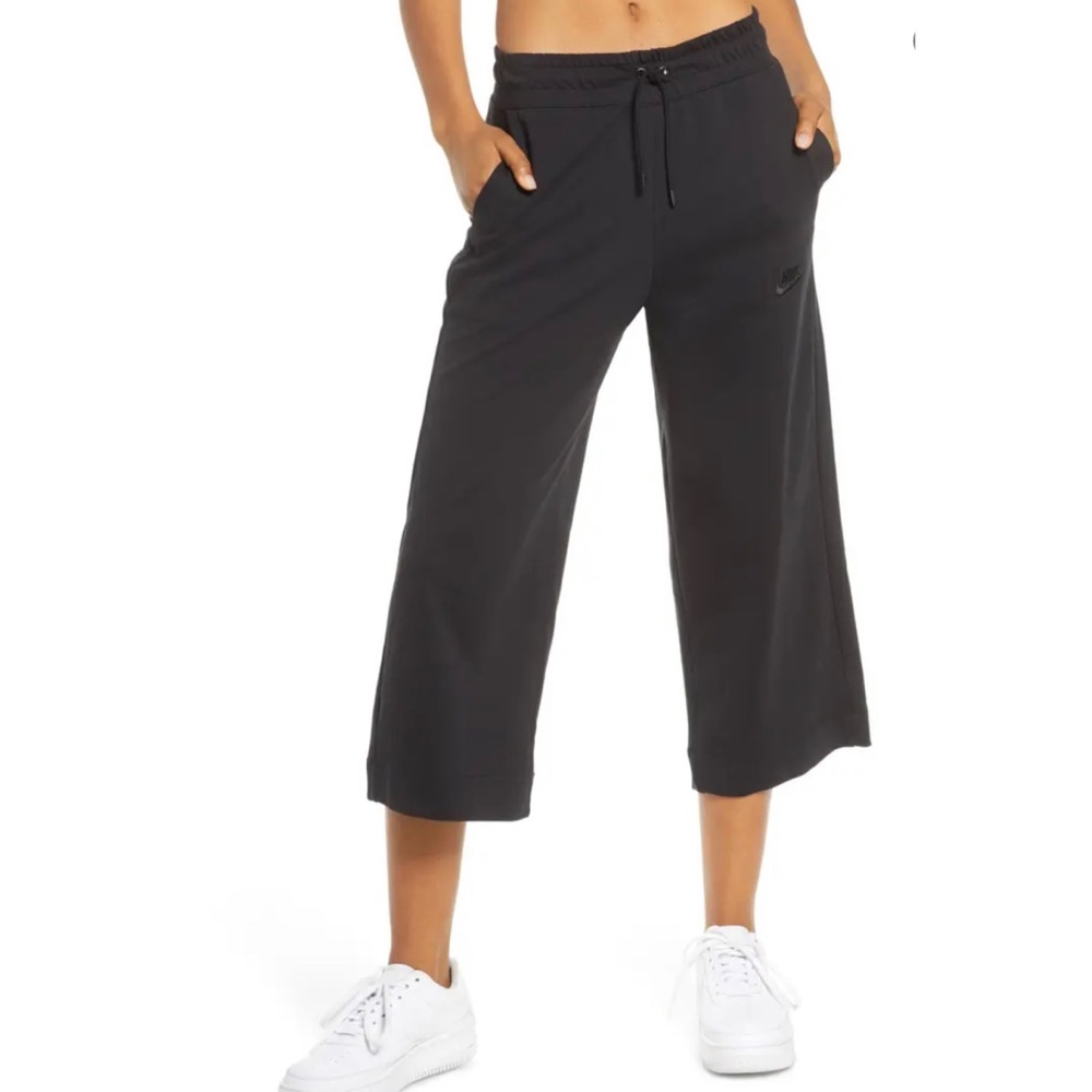 Nike XL Loose Fit Wide Leg Crop Jersey Pants NWT